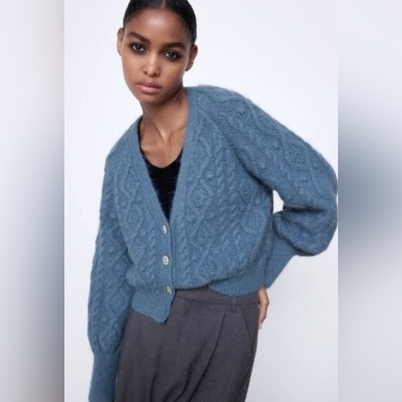 Zara CableKnit Blogger Favorite Cardigan Sweater Oversized Statement Preppy Fall - Picture 11 of 11